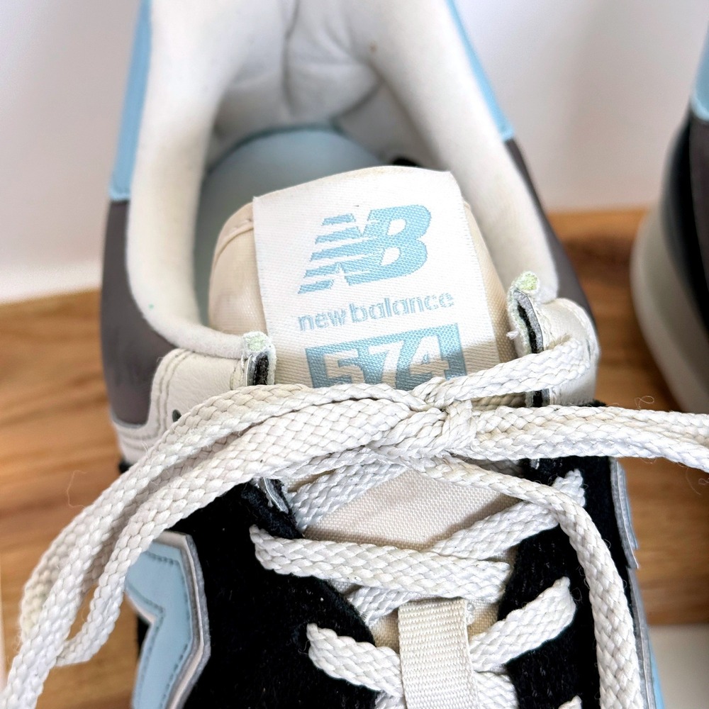New Balance 574 Sneakers Mens 11 Black Blue WL574RCA Low Top Suede Running Shoes - Picture 3 of 13